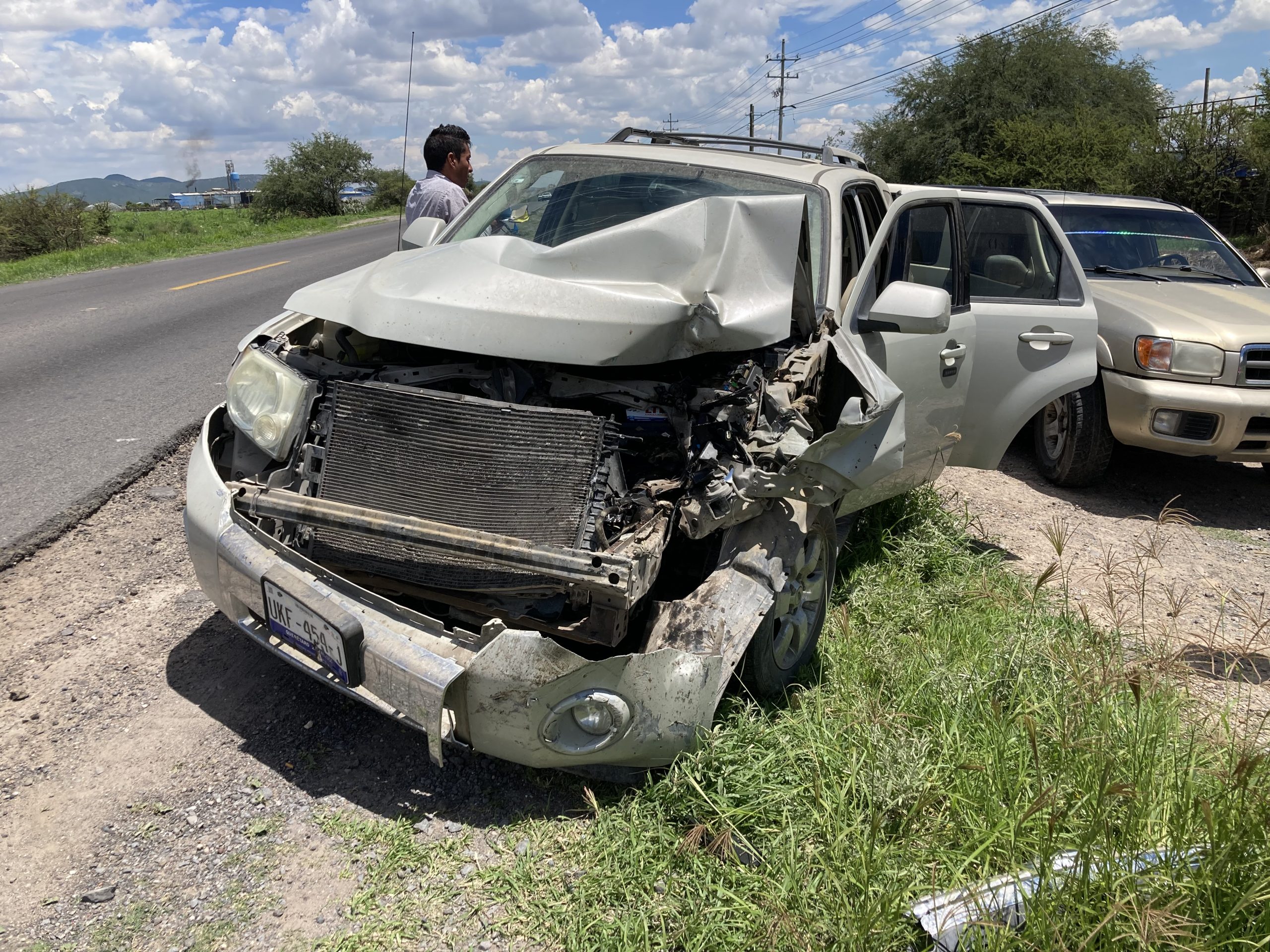 Aparatoso Accidente En La Carretera 500 Noticias De Querétaro