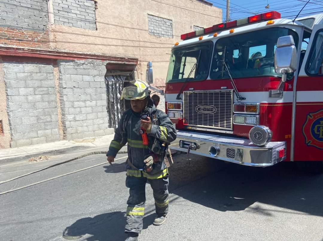 Sofocan incendio en vivienda en la colonia La Unión - Noticias de Querétaro