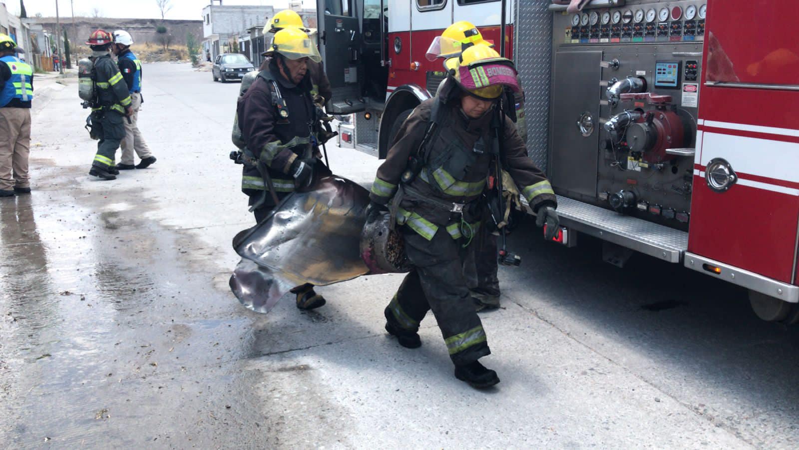 Explota cilindro de gas LP y genera incendio - Noticias de Querétaro