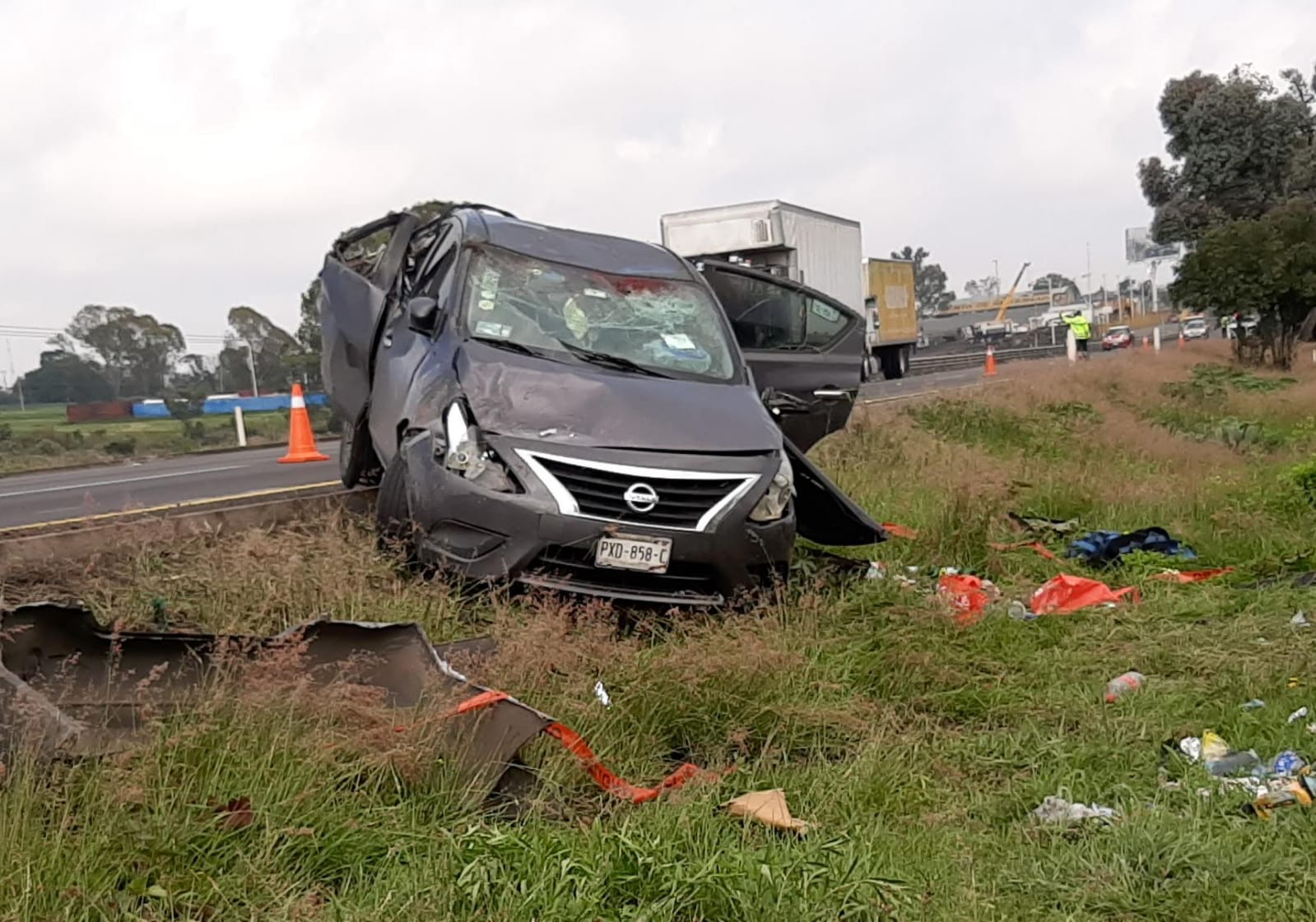 Volcadura Deja Dos Muertos Noticias De Querétaro