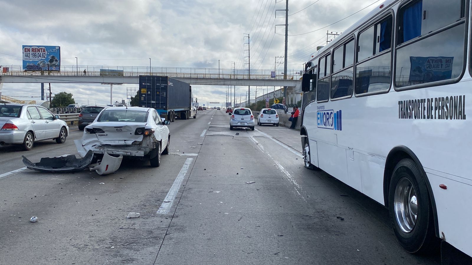 Accidente a la altura causa caos vial en la 57 - Noticias de Querétaro