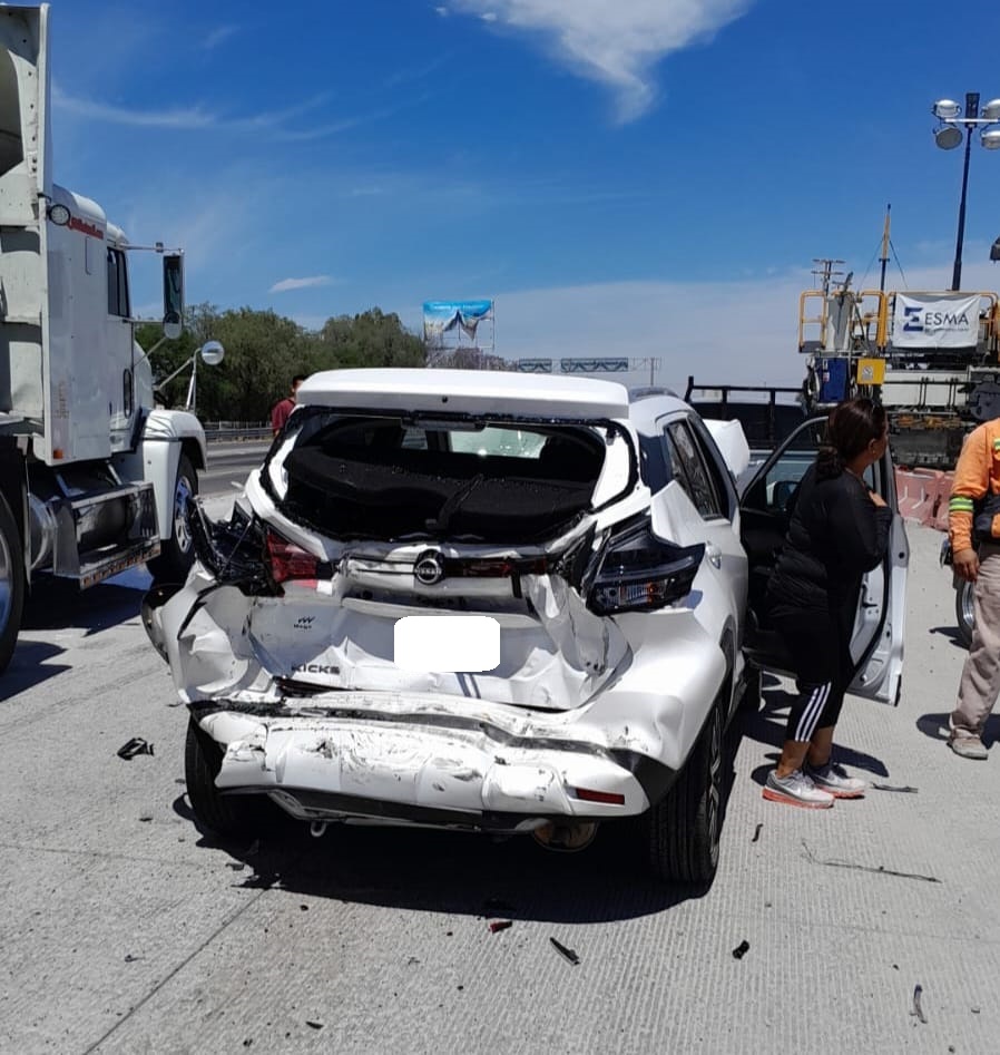 Fuerte accidente en la carretera 57; 3 lesionados - Noticias de Querétaro