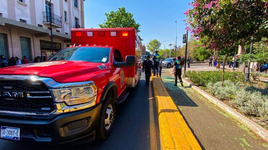 Atropella a una adulta mayor en Av. Universidad y huye - Noticias de ...