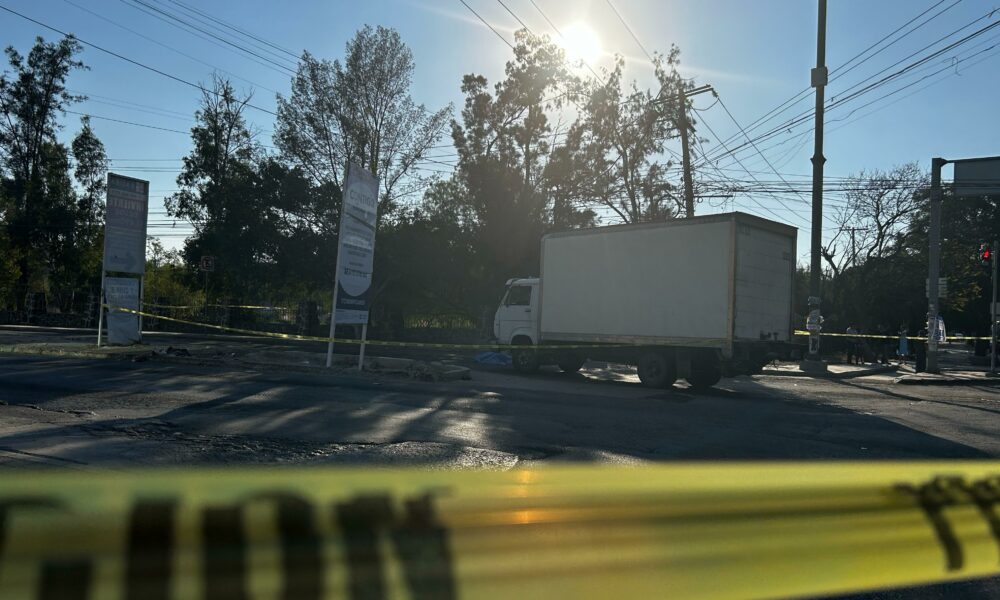 Camión atropella y mata a un adulto mayor - Noticias de Querétaro