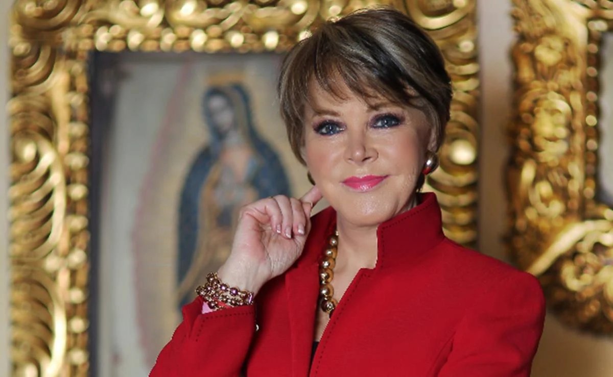 Lolita Ayala reaparece en un partido de los Diablos Rojos - Noticias de Querétaro