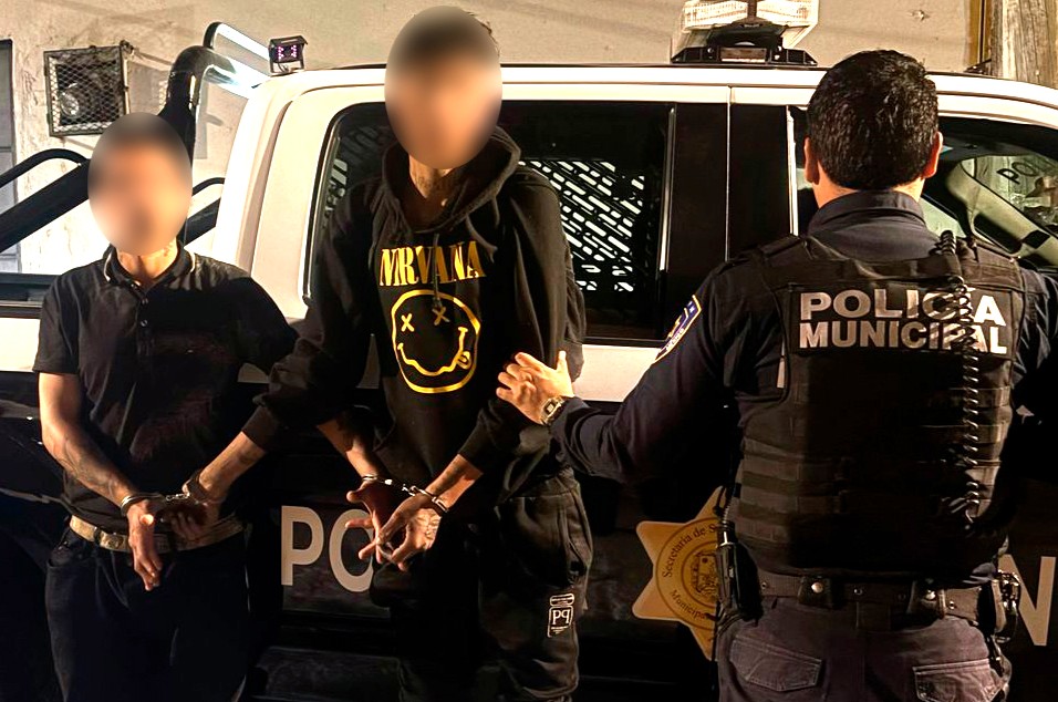 Detienen a dos por robo equiparado de vehículo - Noticias de Querétaro