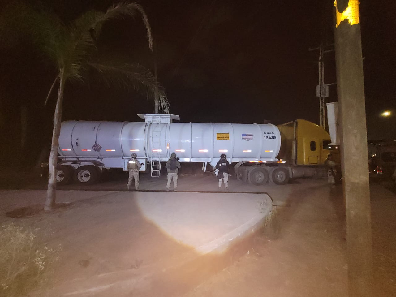 Del Rio Detect Detectan pipa cargada con huachicol en la federal 122, a la salida de ...