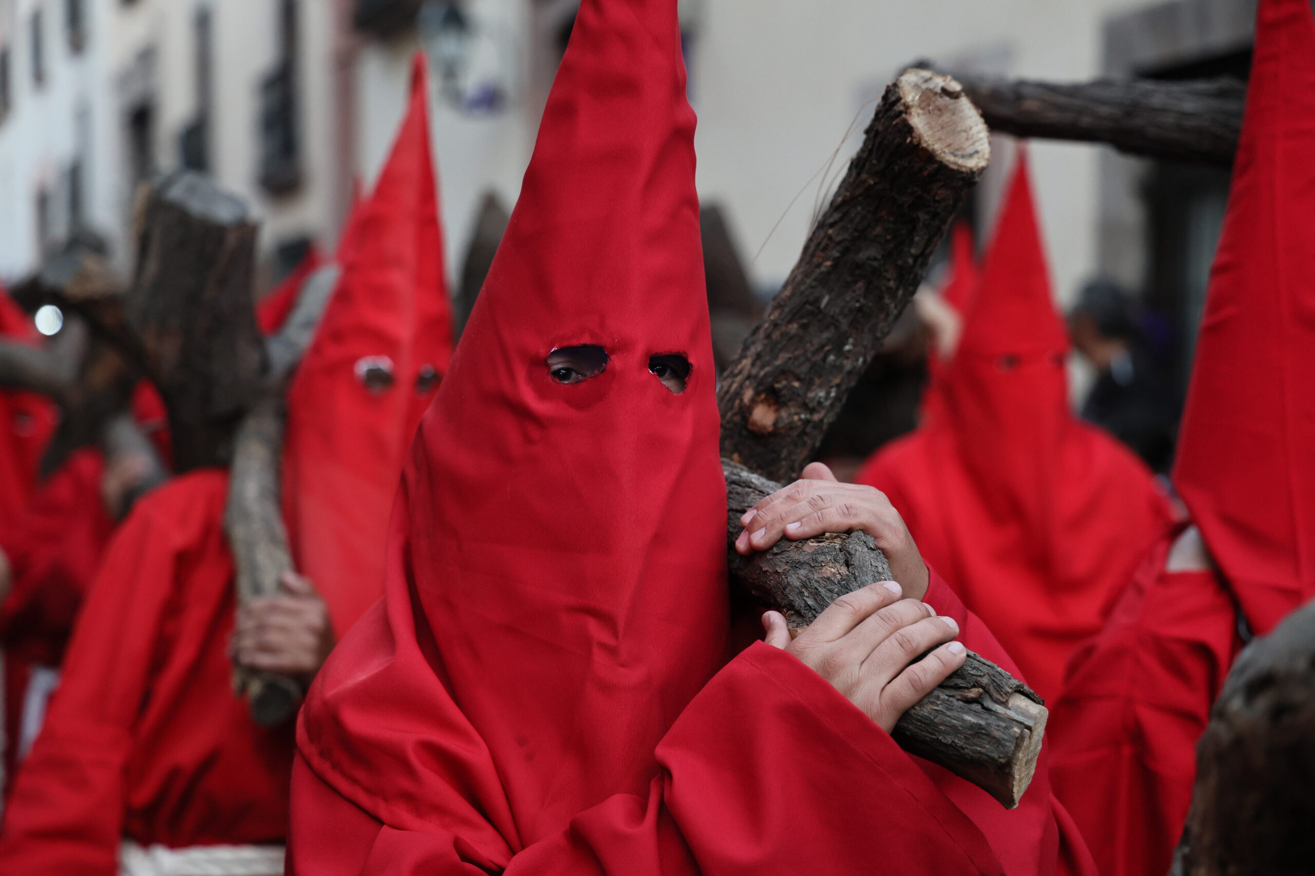La cruz de cada día corazón de la Procesión del Silencio (1)