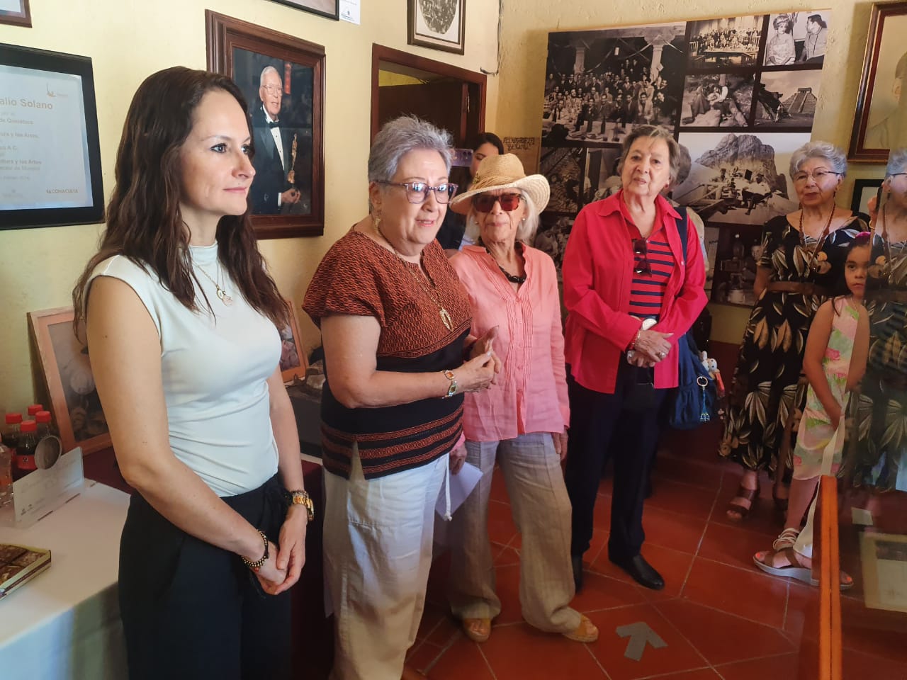 Emotivo homenaje a Sergio Pfeiffer J. en el Museo Rosalío Solano de Bernal (2)