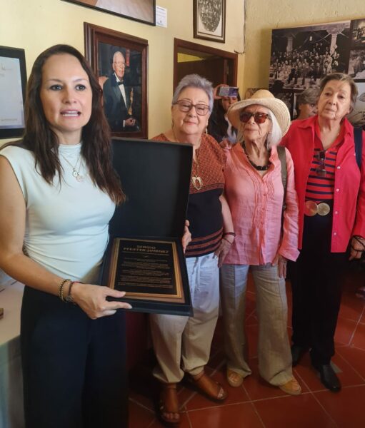 Emotivo homenaje a Sergio Pfeiffer J. en el Museo Rosalío Solano de Bernal (3)