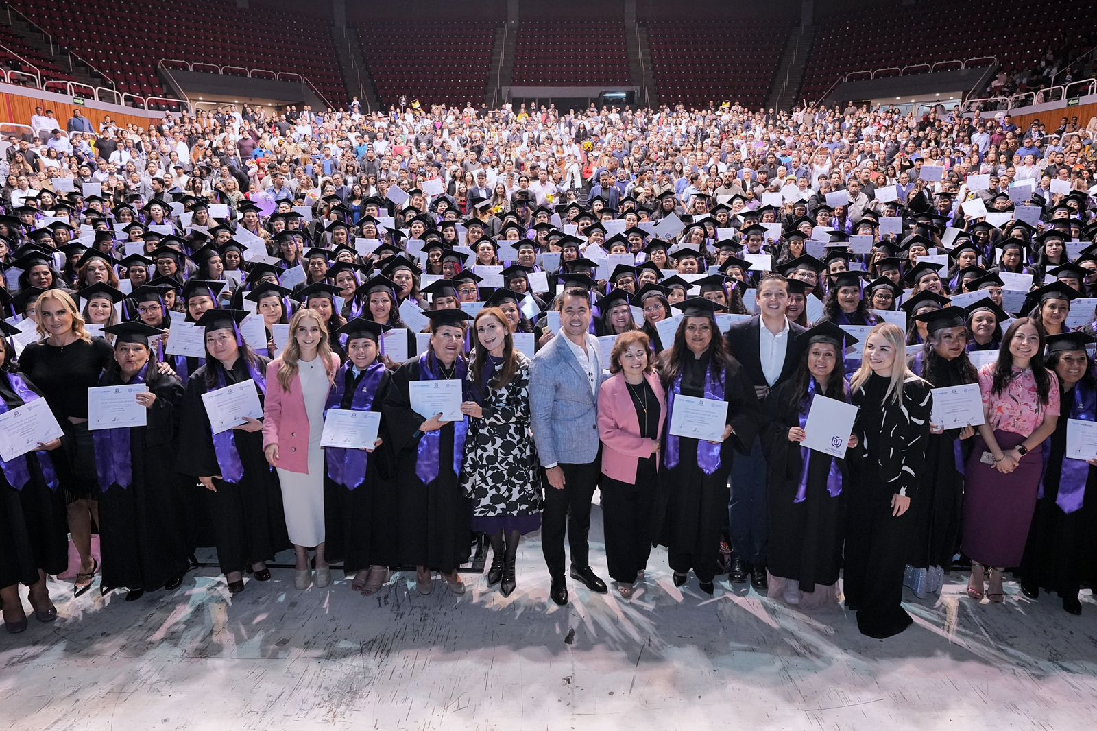 b02f08d2-94aa-4d82-81a3-1325c861c1ed