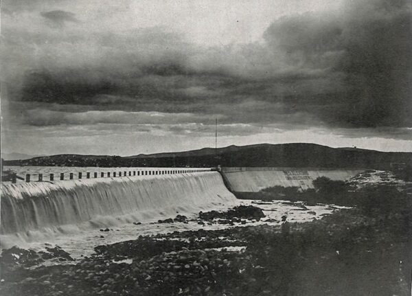 Presa Centenario. C.a 1920