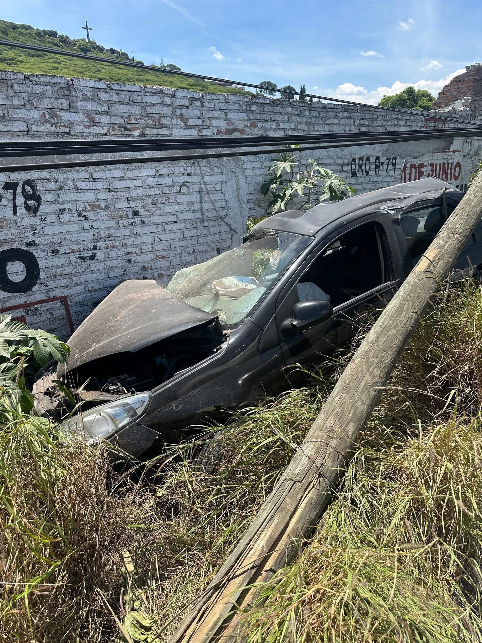 Aparatosa salida de camino en el libramiento Norponiente - Noticias de ...