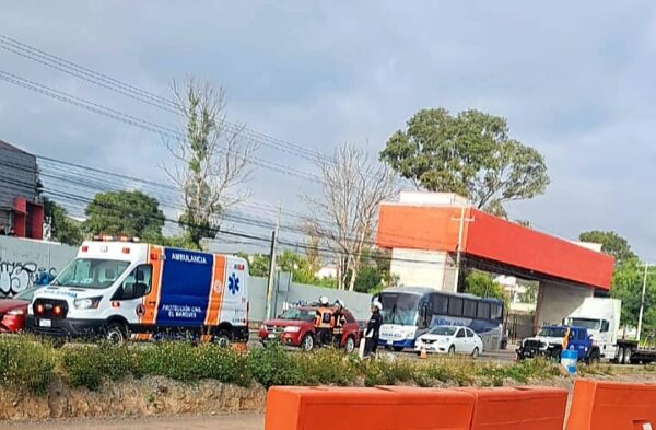 Muere atropellado un peatón al intentar cruzar la 57 - Noticias de ...