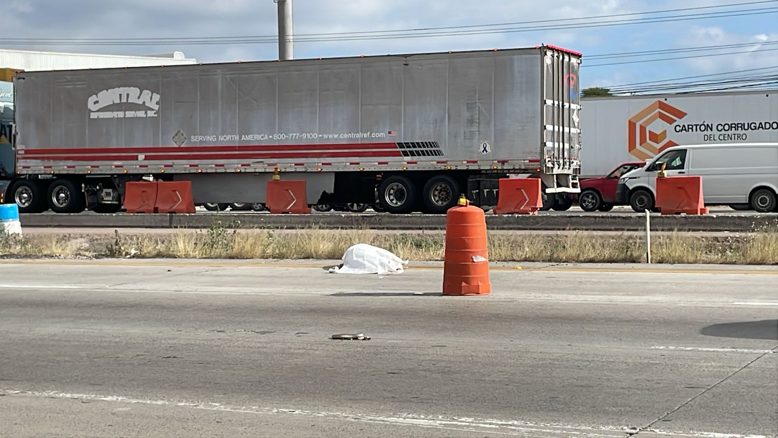 Muere atropellado un peatón al intentar cruzar la 57 - Noticias de ...