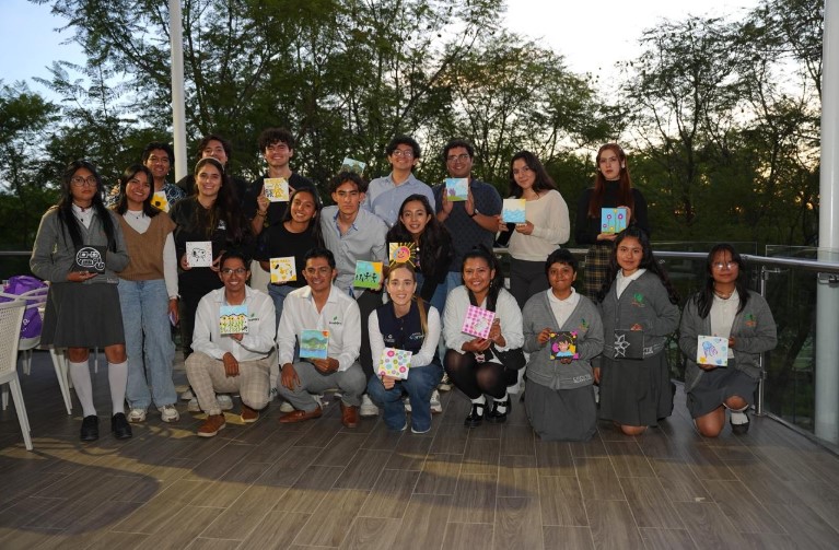 Acompaña SEJUVE a ganadores del Premio Estatal de la Juventud ...