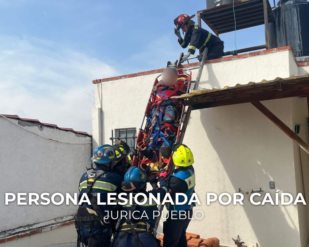 Cae de tres metros de altura - Noticias de Querétaro