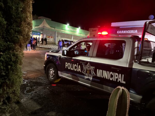 Ebrio conductor atropella a dos personas - Noticias de Querétaro