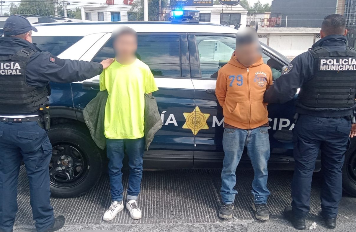 Detienen a dos por robo equiparado de vehículo - Noticias de Querétaro