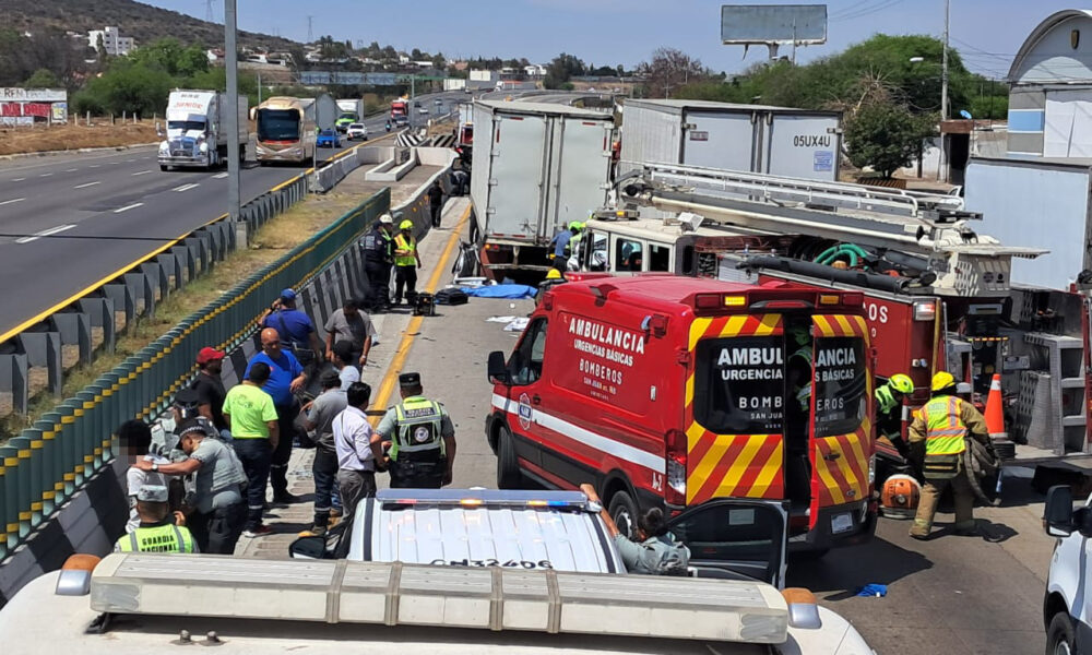 Trágico choque múltiple deja un muerto y 4 heridos en la 57 - Noticias ...