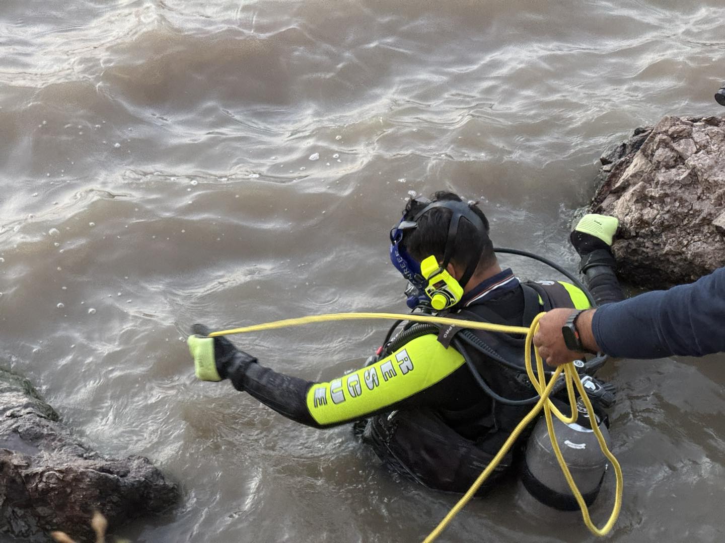 Pierde la vida al ahogarse en presa de Mompaní - Noticias de Querétaro