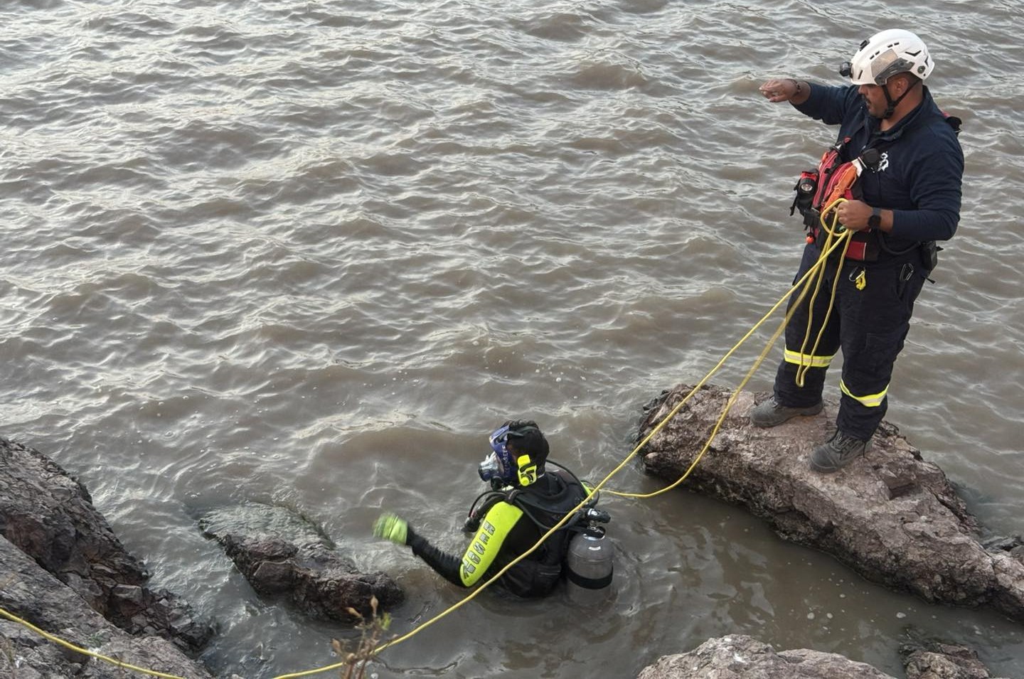 Pierde la vida al ahogarse en presa de Mompaní - Noticias de Querétaro