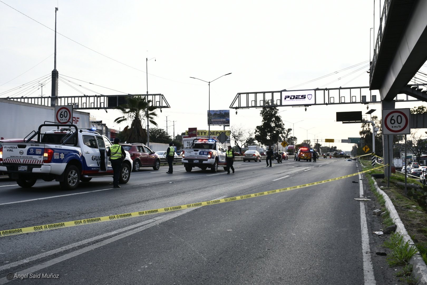 Trailero atropella y mata a motociclista en la 57 - Noticias de Querétaro