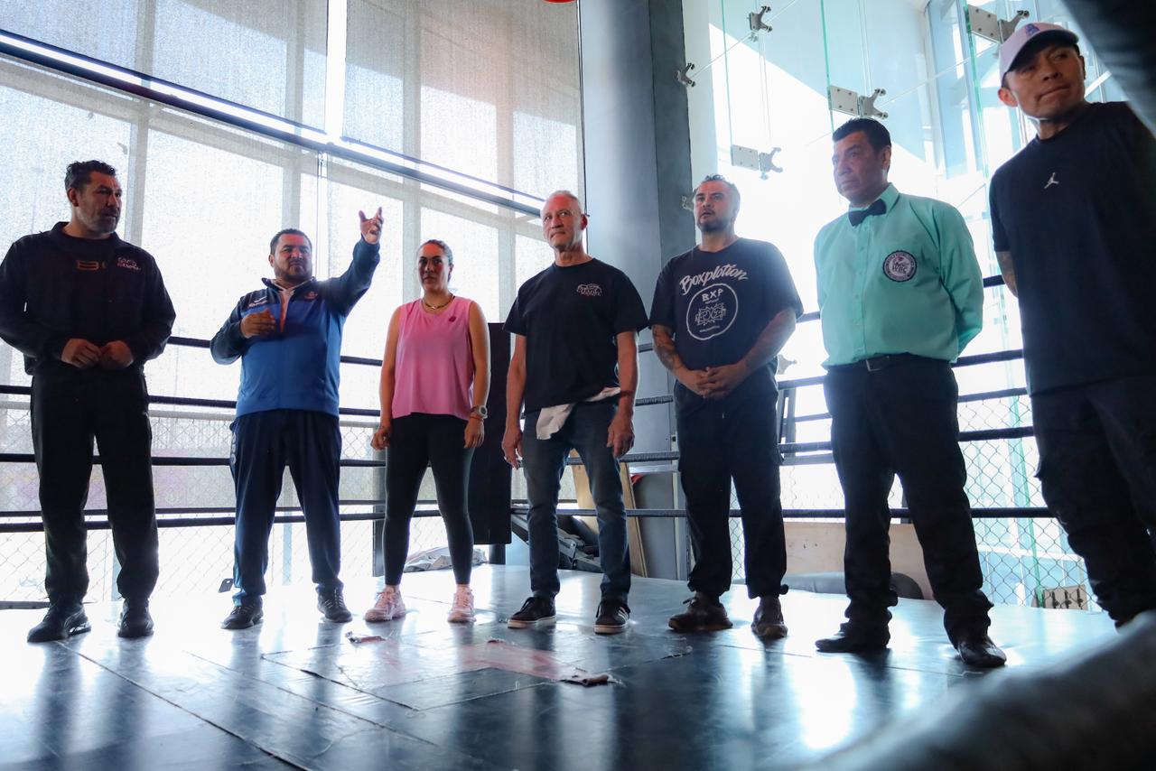La Boxeadora Colonense, Mireya Martínez, Gana en el Torneo México vs Canadá (3)