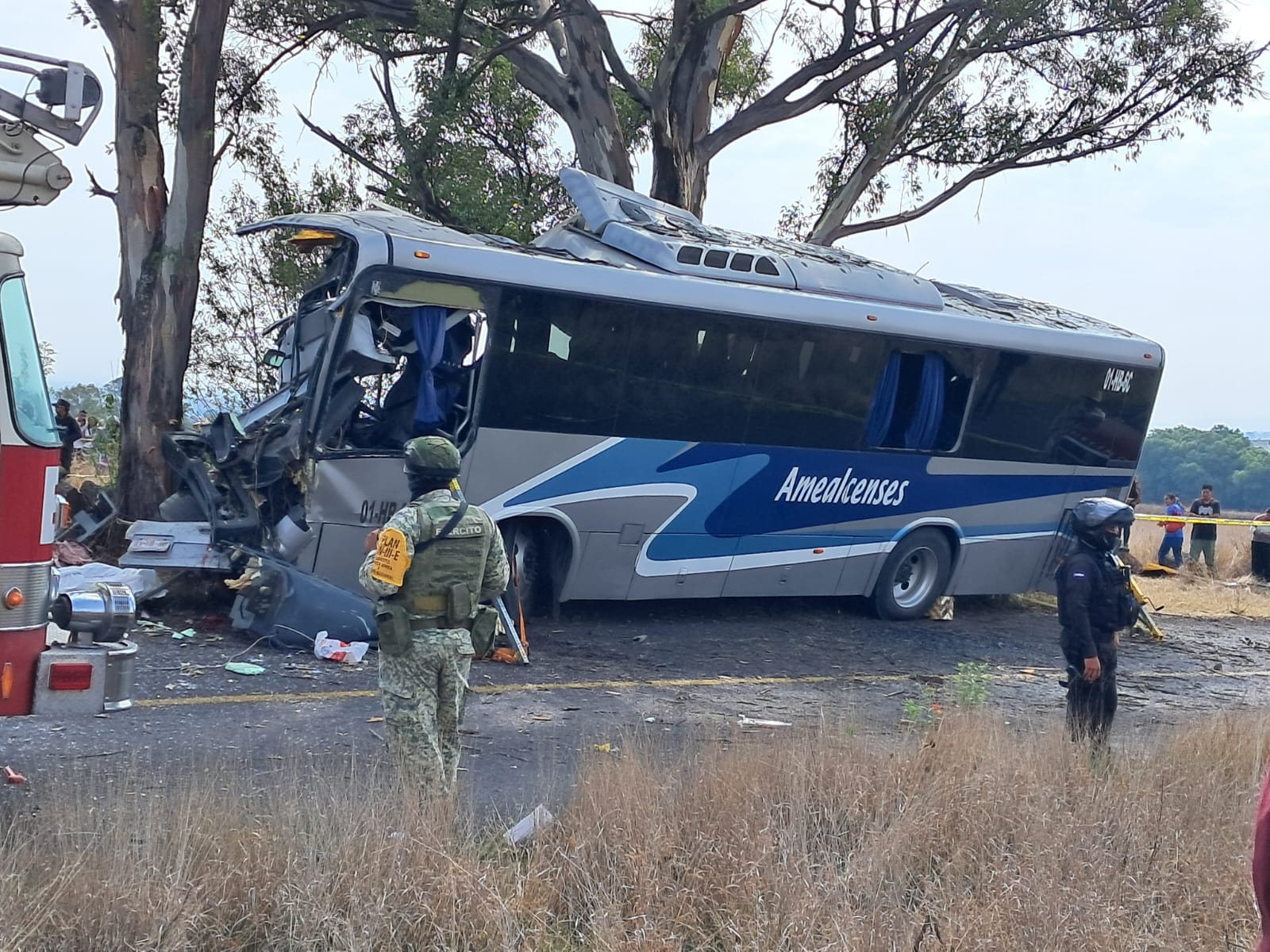 Tragedia en Amealco: accidente de autobús deja 9 muertos y 29 heridos ...