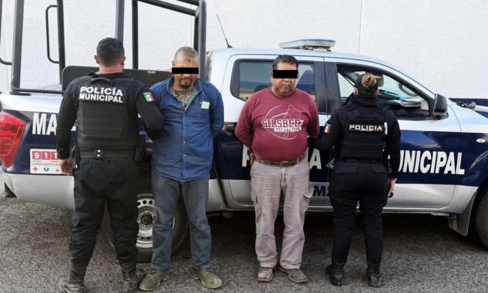 Two arrested for carrying a weapon for the exclusive use of the Armed Forces
