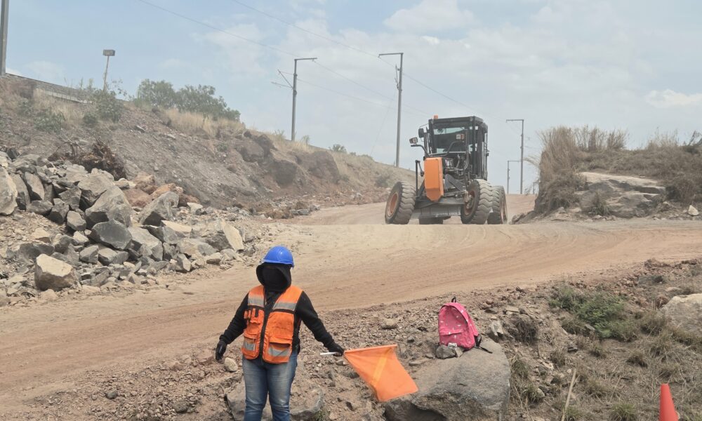Complementary works for the Mexico-Querétaro train advance