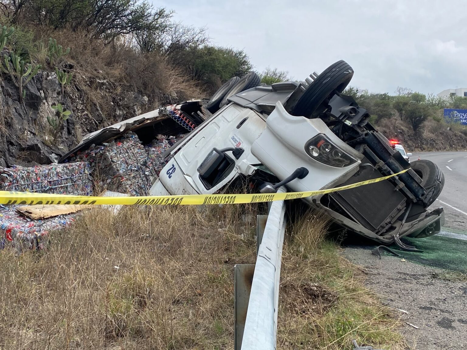 Fatal accidente en el Lib. Norponiente deja a trailero sin vida ...