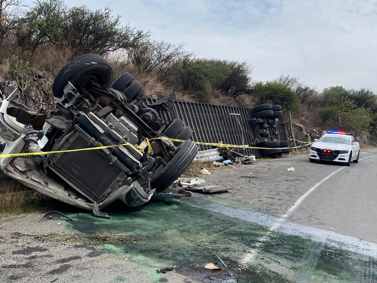Fatal accidente en el Lib. Norponiente deja a trailero sin vida ...