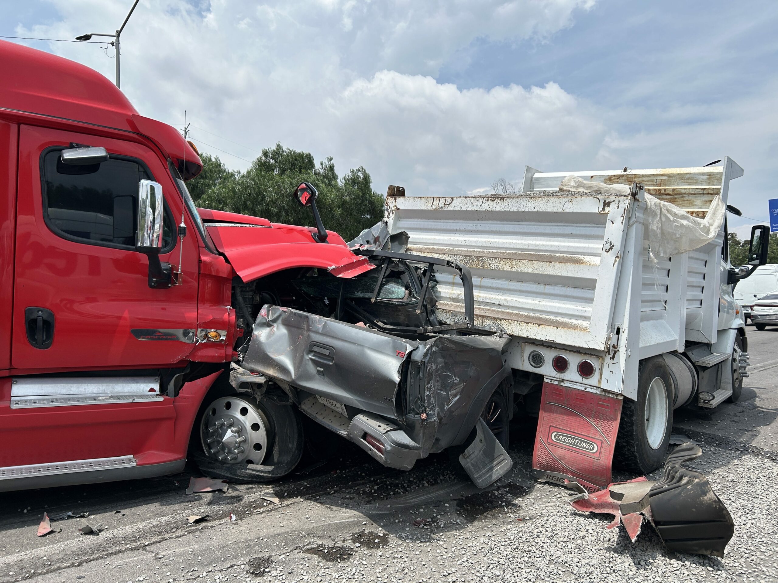 Nueva carambola deja 19 lesionados en la México-Querétaro - Noticias de ...